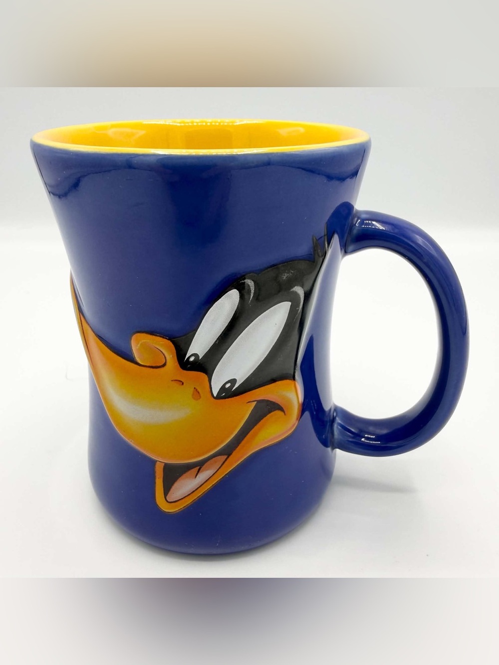 Daffy Duck 3D Raised Graphic Blue & Yellow Mug Cup Looney Tunes 1999 XPRES